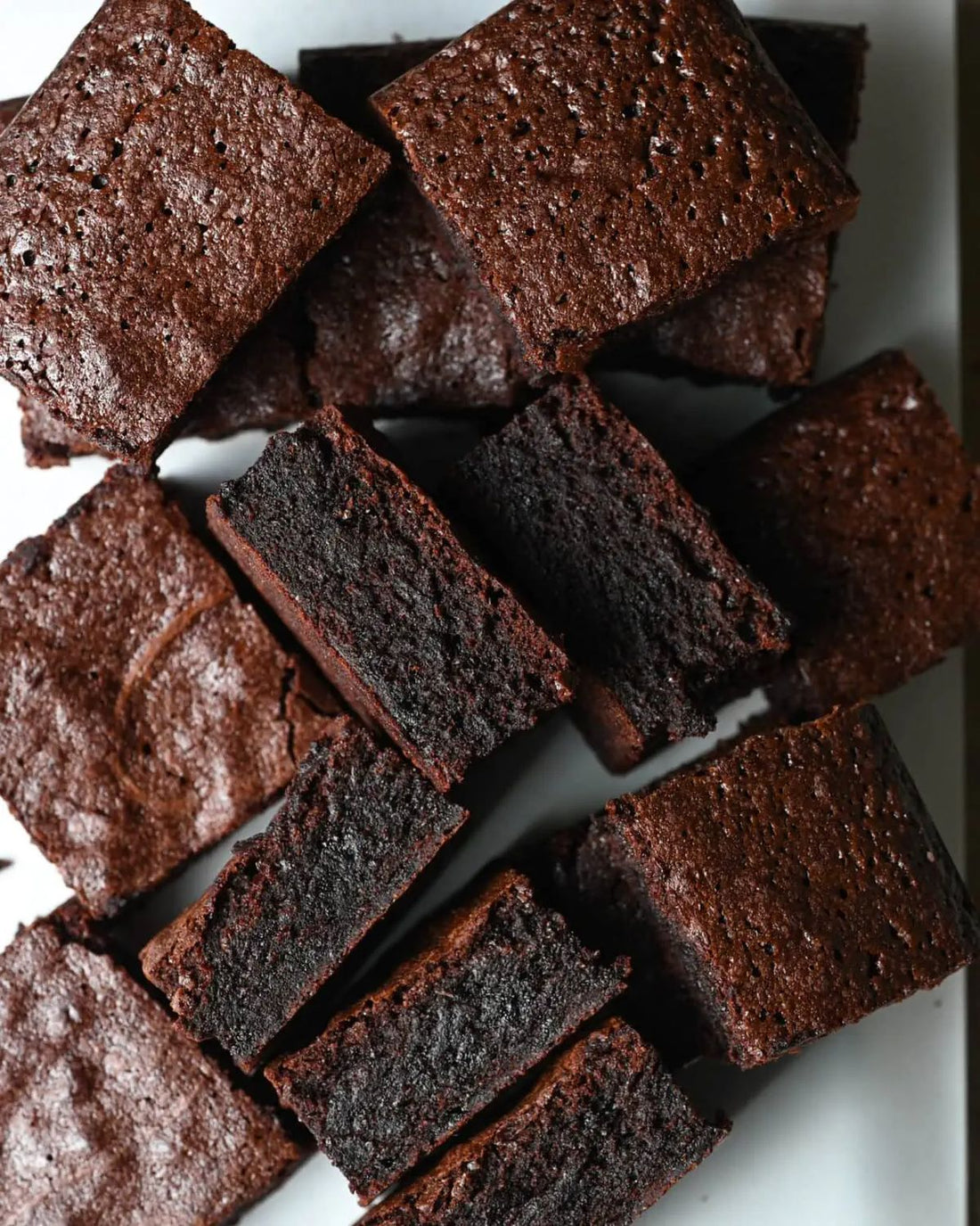 The Ultimate Guide to Bulk Dark Chocolate for Baking in 2025