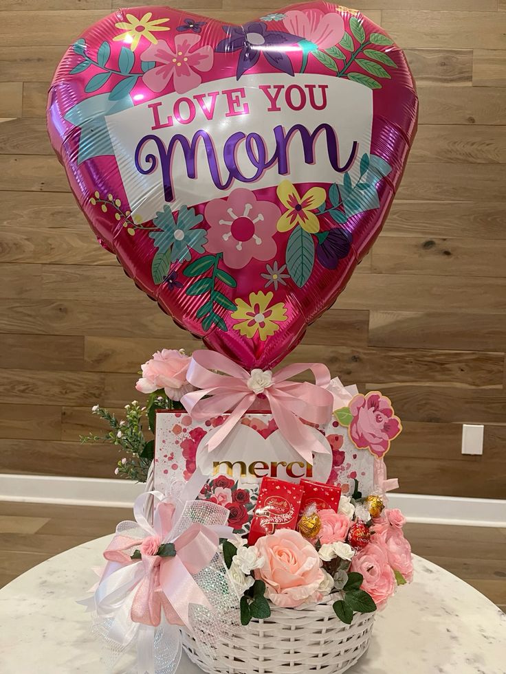 Build-Your-Own Mother’s Day Candy Gift Boxes