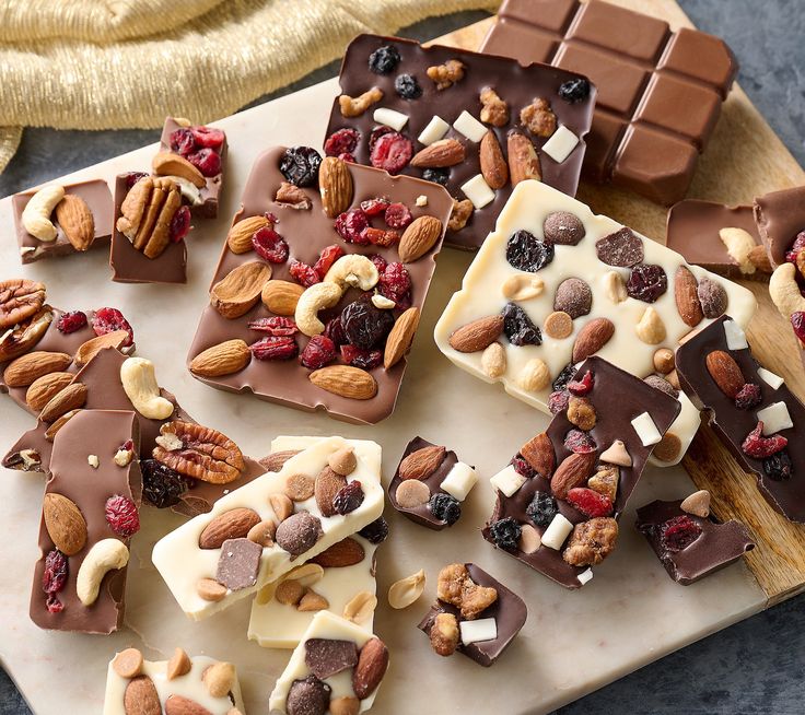 Exciting Chocolate Bark: The Perfect Customizable Treat!