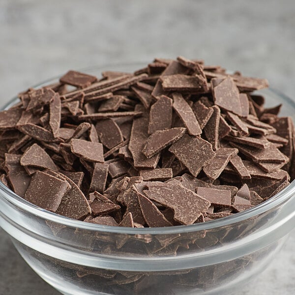 Barry Callebaut CHD-FI-6006001-059 Semi-Sweet Chocolate Flakes 45LB Case