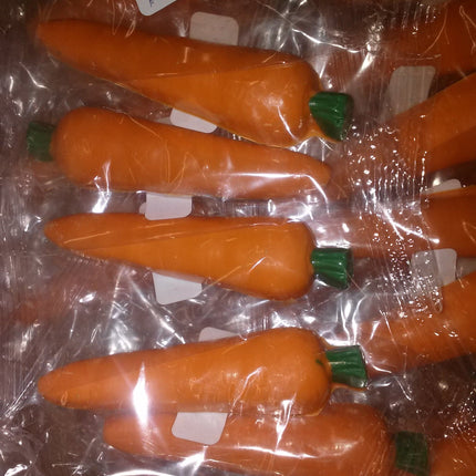 E&A M116 Candies Orange Carrots 24ct